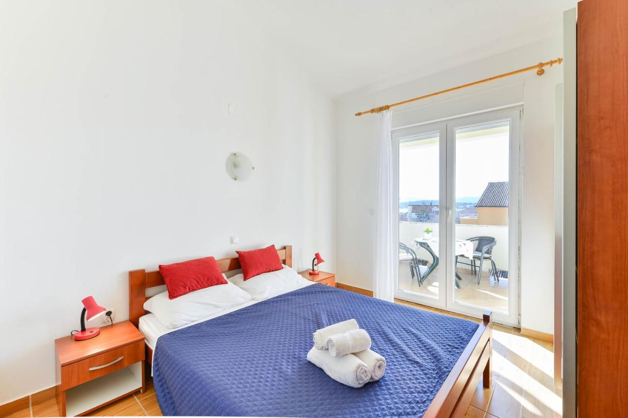 Apartments Adria 图兰杰 外观 照片